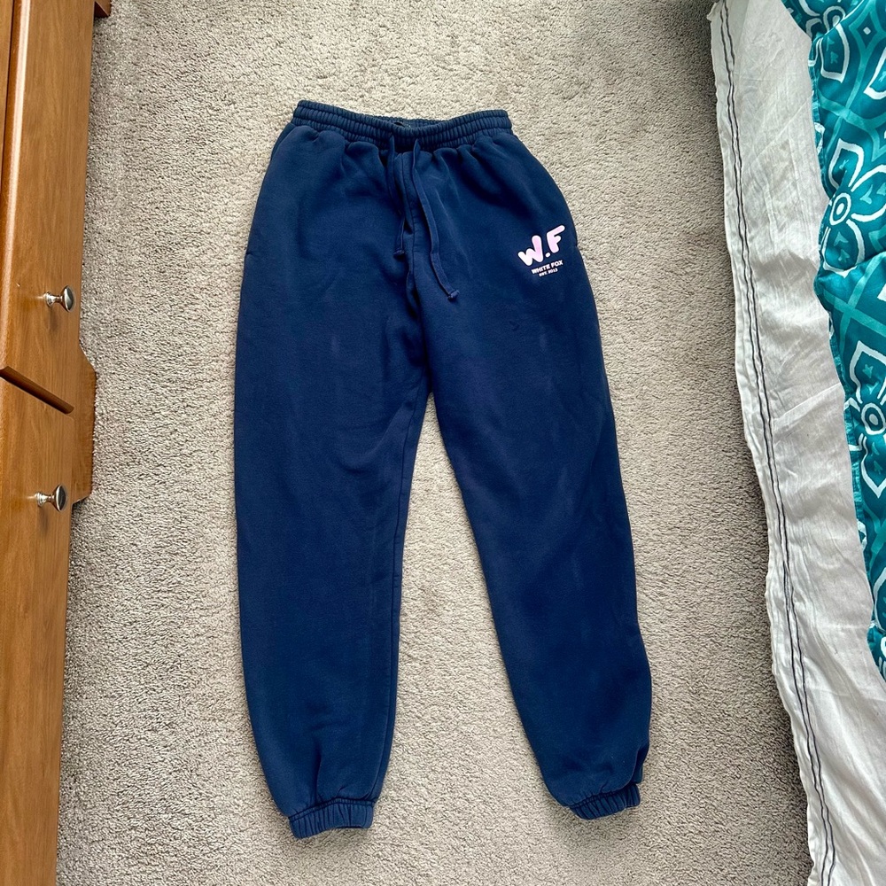 Small White Fox sweatpants